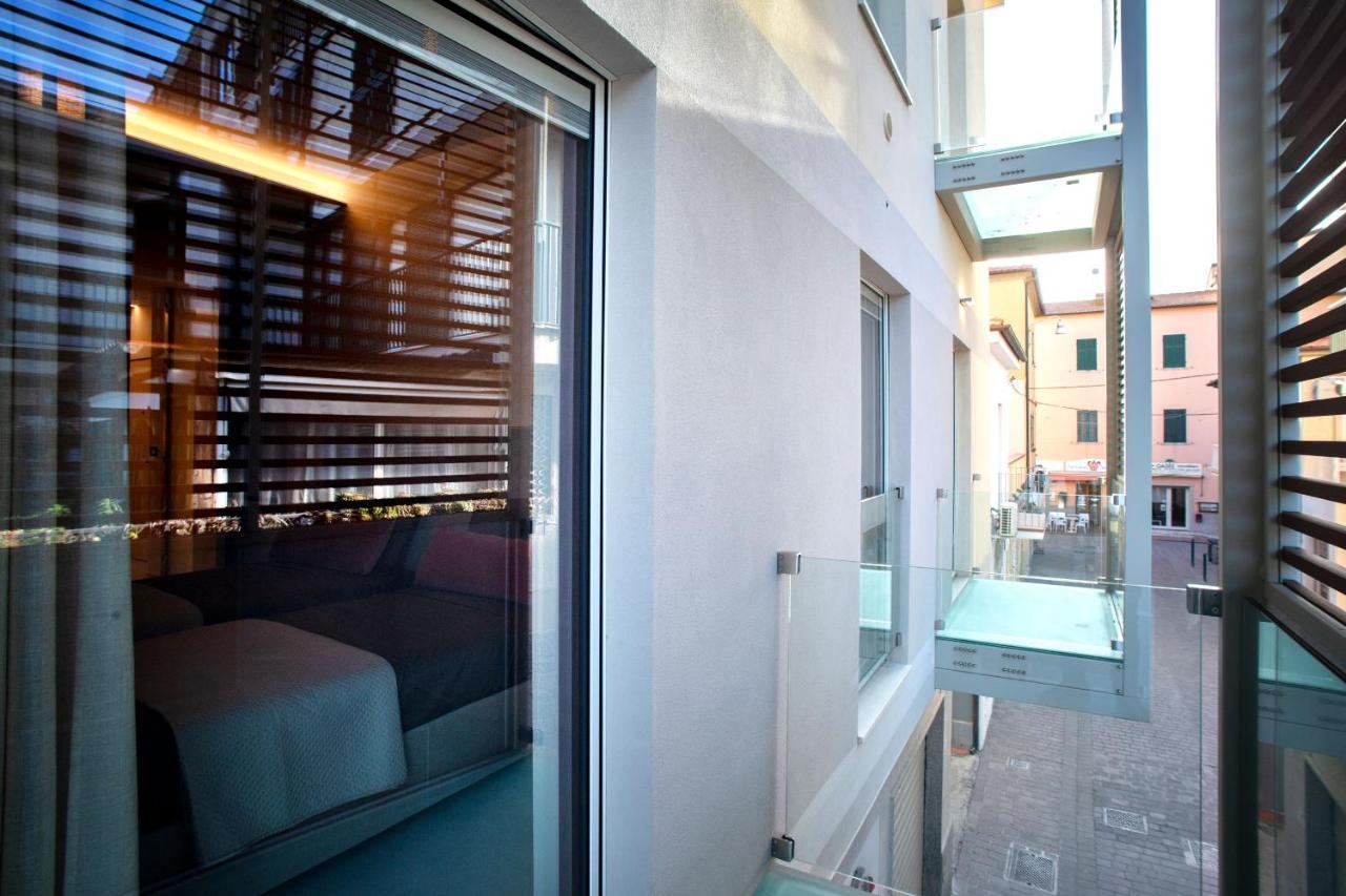 Vistamare Suite & Room مارينا دي كامبو المظهر الخارجي الصورة